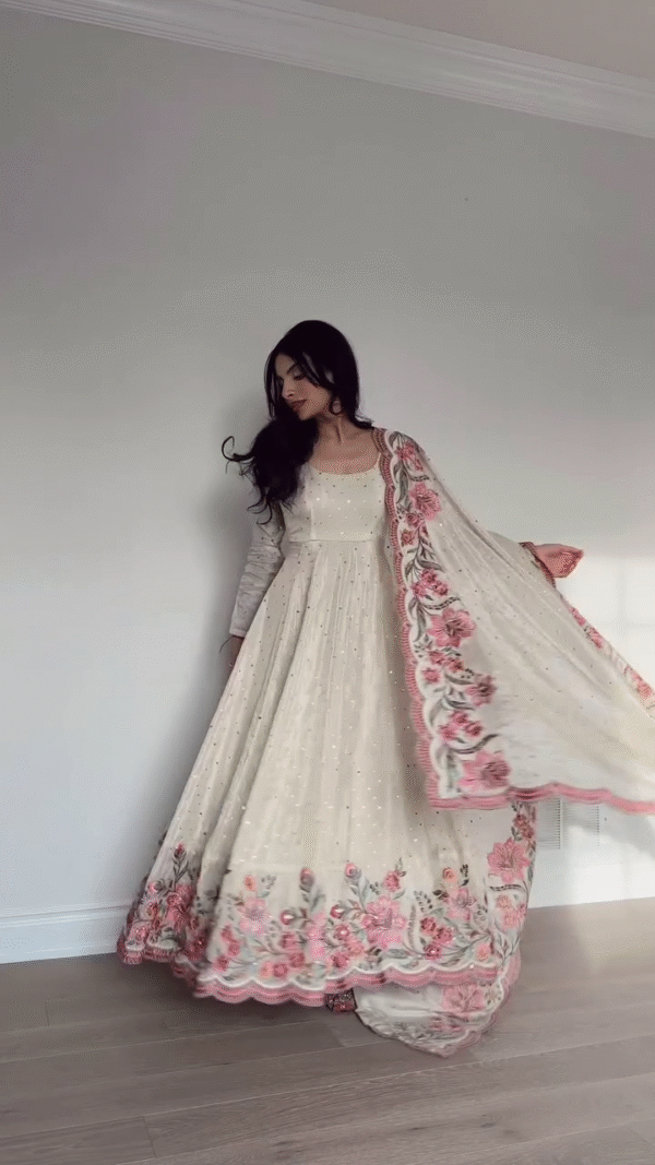 🌸 Ivory Elegance – Floral Embroidered Anarkali with Dupatta ✨💮 - Image 2