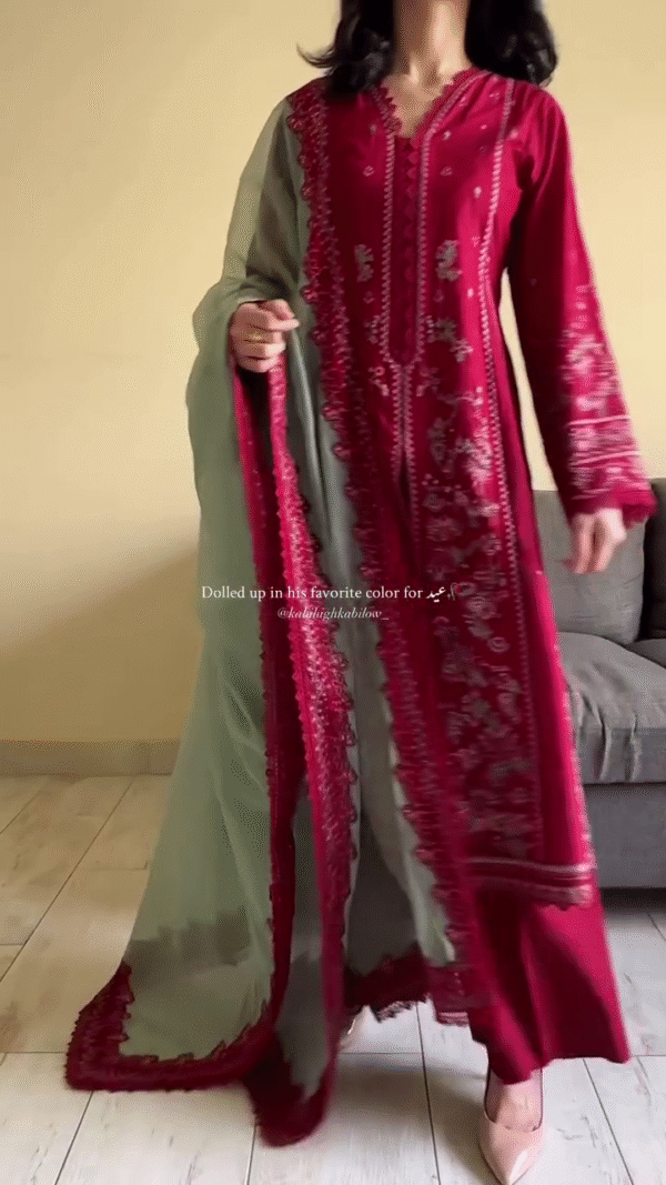 ❤️ Heritage Charm – Hand-Embroidered Maroon Kurta for Special Occasions - Image 6